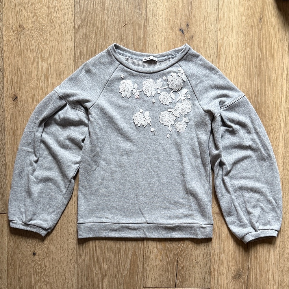 Dex Heather Gray Knit Top